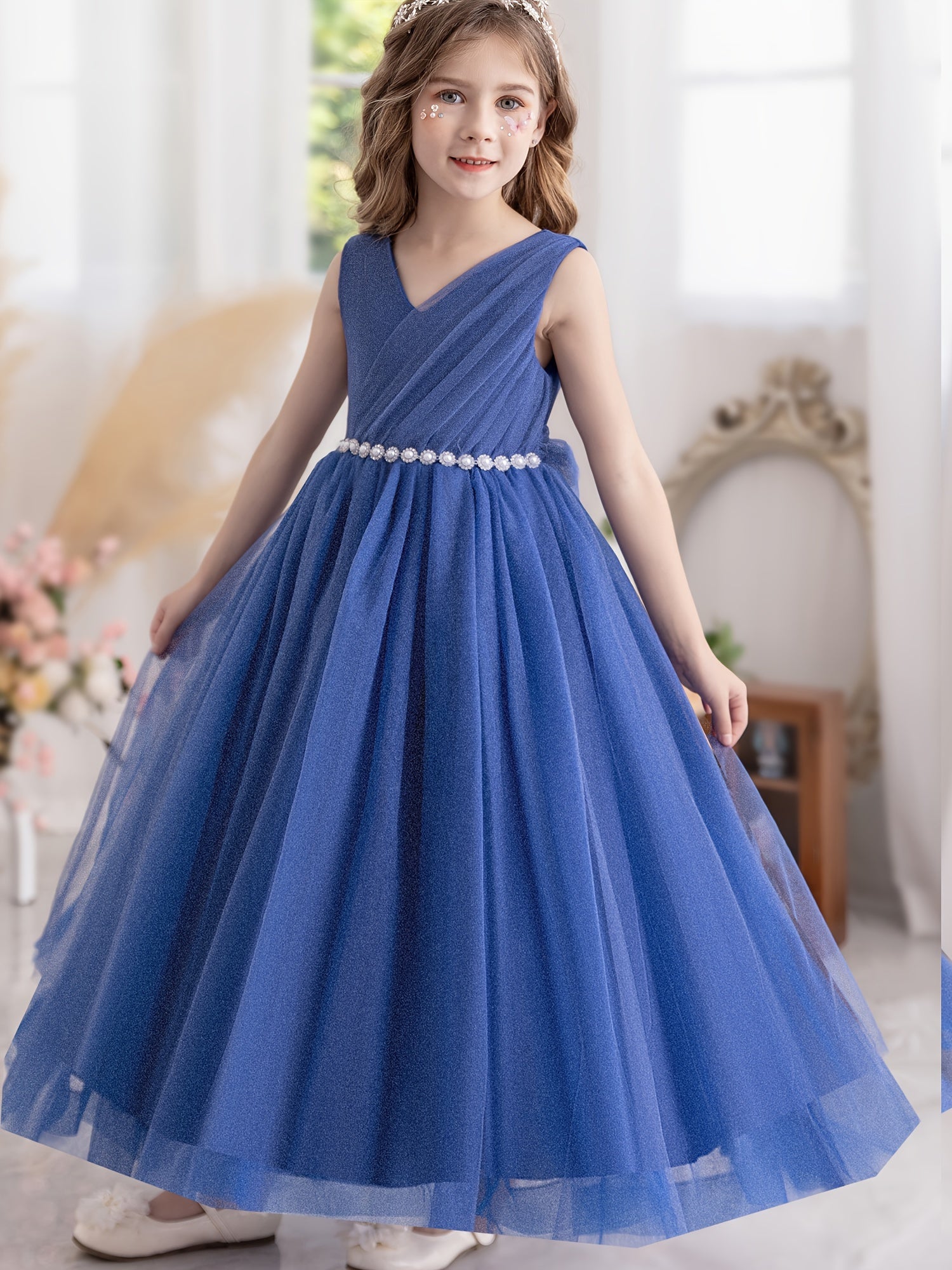 Vestido Formal Blanco para Niña: Ideal para Eventos Especiales