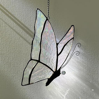 Mariposas de Vidrio Tiffany: Un Toque de Magia