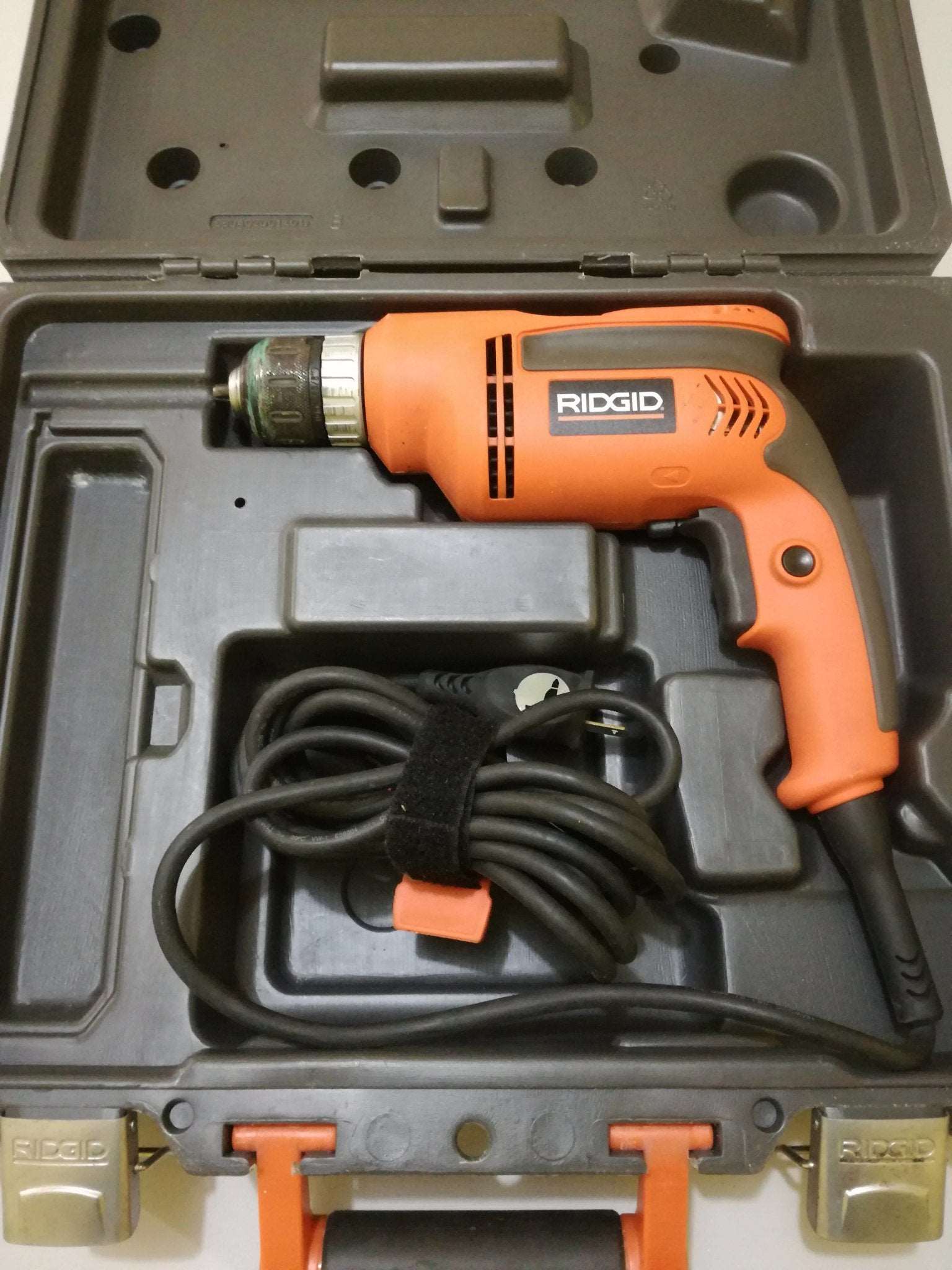 Taladro Ridgid R7000