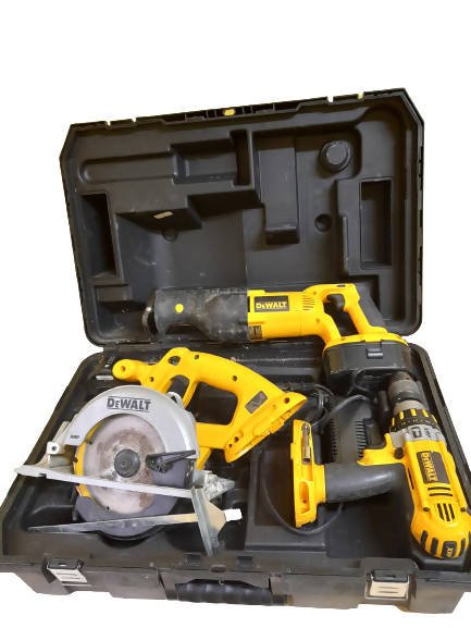 Dewalt Set de Sierra circular, sierra soso y taladro inalambrico